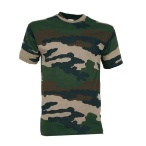 camo T-shirt i camo