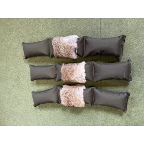 Firedog 3 delt dummy med skind i strk kanvas 