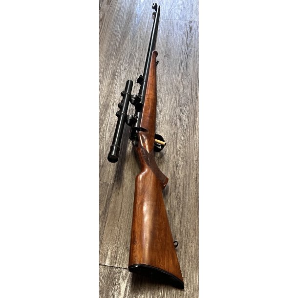 Brugt BRNO salonriffel 22Lr