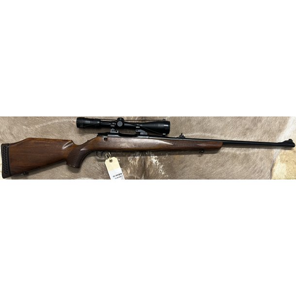 Brugt Carl gustav 3000 .308win med kikkert  med 2,5-10x40 kikkert