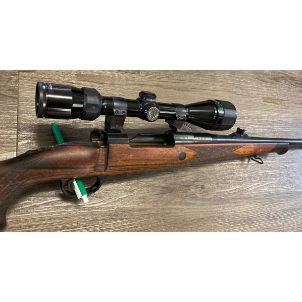 Brugt Voere Kufstein M98 Kal 22-250 REM